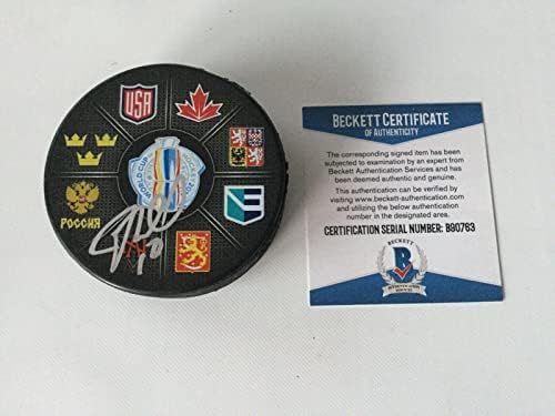 JT JT Miller İmzalı Dünya Hokey Diski Kupası Beckett BAS COA a-İmzalı NHL Diskleri